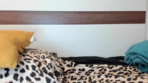 Snapshot of 00ingrid00 chatting on 01/11/25, 05:10 00ingrid00 online show from 01/11/25, 05:10