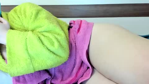 Snapshot of 00ingrid00 chatting on 02/27/25, 03:14 00ingrid00 online show from 02/27/25, 03:14