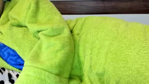 Snapshot of 00ingrid00 chatting on 11/07/25, 01:38 00ingrid00 online show from 11/07/25, 01:38