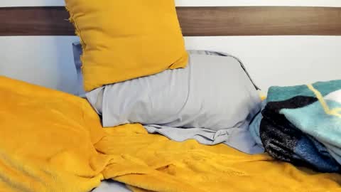 00ingrid00 online show from 12/20/25, 09:16