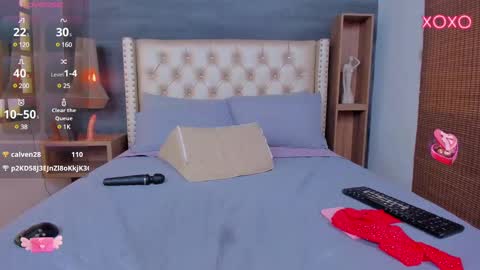 01victoria online show from 01/22/25, 03:07