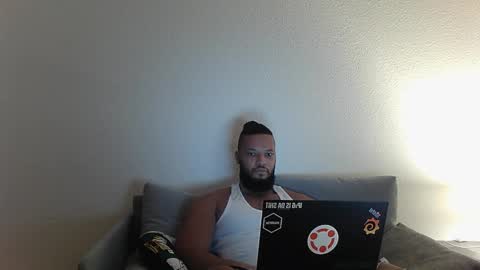 Snapshot of 0_kingsley chatting on 10/20/25, 11:10 Kingsley online show from 10/20/25, 11:10