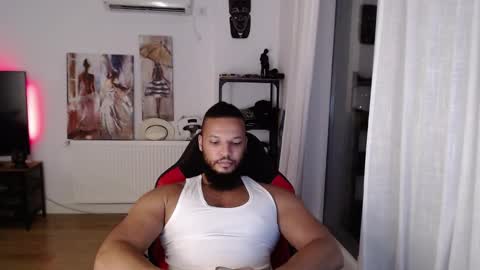 Snapshot of 0_kingsley chatting on 11/10/25, 01:10 Kingsley online show from 11/10/25, 01:10