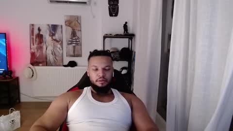 Snapshot of 0_kingsley chatting on 11/16/25, 10:26 Kingsley online show from 11/16/25, 10:26