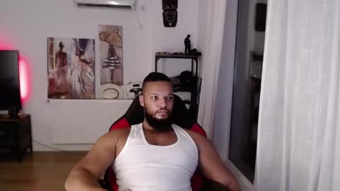 Snapshot of 0_kingsley chatting on 11/17/25, 05:30 Kingsley online show from 11/17/25, 05:30