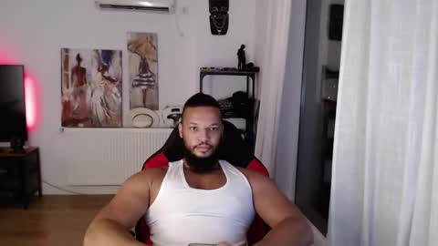 Snapshot of 0_kingsley chatting on 11/18/25, 08:02 Kingsley online show from 11/18/25, 08:02