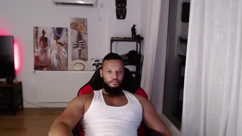 Snapshot of 0_kingsley chatting on 11/26/25, 12:44 Kingsley online show from 11/26/25, 12:44