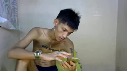 Snapshot of 0cir_asiansatisfy chatting on 12/05/24, 09:28 RICK online show from 12/05/24, 09:28