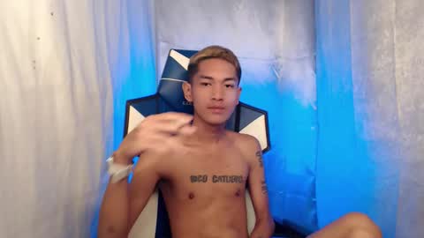 Snapshot of 0cir_asiansatisfy chatting on 12/16/25, 08:58 RICK online show from 12/16/25, 08:58