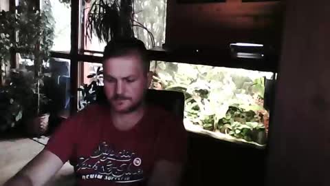 Snapshot of 0ut0fsight78 chatting on 09/29/25, 05:45 michael online show from 09/29/25, 05:45