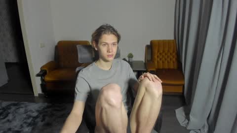 Snapshot of 0verlandd chatting on 01/11/25, 12:07 Adam online show from 01/11/25, 12:07