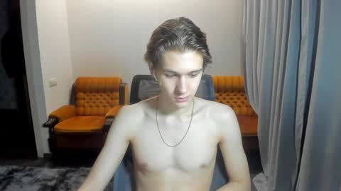 Snapshot of 0verlandd chatting on 01/20/25, 11:35 Adam online show from 01/20/25, 11:35