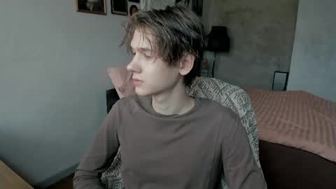 Snapshot of 0verlandd chatting on 05/11/26, 05:57 Adam online show from 05/11/26, 05:57