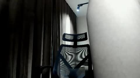 Snapshot of 0verlandd chatting on 06/09/26, 05:02 Adam online show from 06/09/26, 05:02