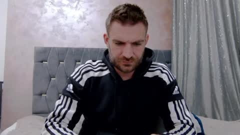 10in_deluxe online show from 03/22/26, 08:51