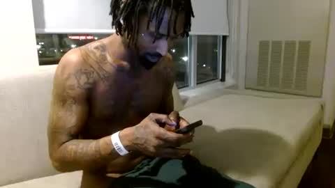 Darkmeat100 online show from 01/12/25, 07:00