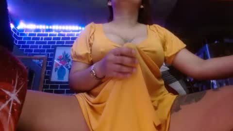  i am trixie im Your Selfsucking Mistress  online show from 09/10/25, 02:44