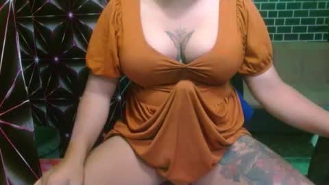  i am trixie im Your Selfsucking Mistress  online show from 04/06/26, 02:53