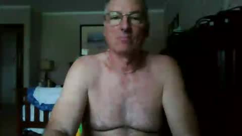 Snapshot of 123456ant chatting on 06/11/26, 07:23 123456ant online show from 06/11/26, 07:23