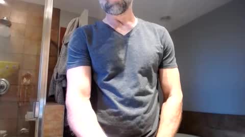 Snapshot of 123h0rny chatting on 01/14/26, 04:45 123h0rny online show from 01/14/26, 04:45