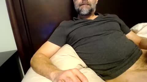 Snapshot of 123h0rny chatting on 02/01/26, 04:38 123h0rny online show from 02/01/26, 04:38