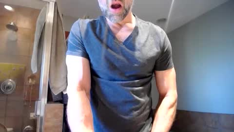 Snapshot of 123h0rny chatting on 02/05/26, 04:44 123h0rny online show from 02/05/26, 04:44