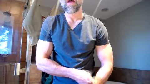 Snapshot of 123h0rny chatting on 02/12/26, 04:46 123h0rny online show from 02/12/26, 04:46