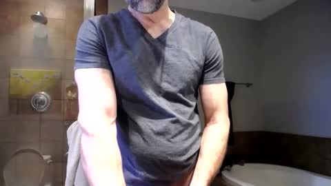 Snapshot of 123h0rny chatting on 02/19/26, 04:47 123h0rny online show from 02/19/26, 04:47