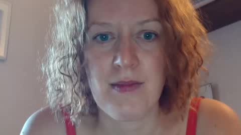 12ennie online show from 09/25/25, 06:17