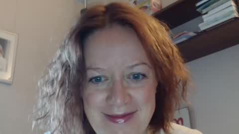 12ennie online show from 10/07/25, 06:21