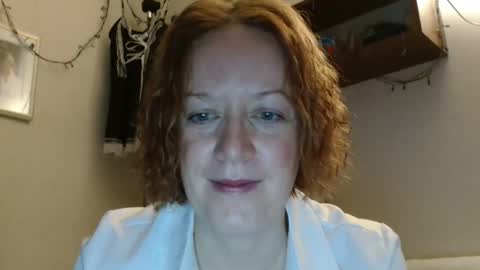 12ennie online show from 11/06/25, 06:14