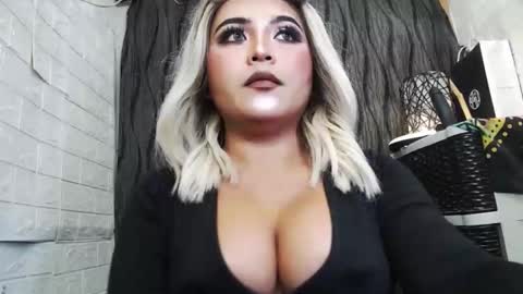 Snapshot of 12inchsexyanacodats chatting on 10/07/25, 12:52 sexy kia online show from 10/07/25, 12:52