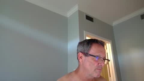 Snapshot of 13glanmorfa chatting on 04/24/26, 07:16 13glanmorfa online show from 04/24/26, 07:16
