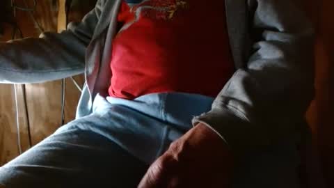 Snapshot of 13xxx20 chatting on 11/28/25, 01:03 Absentee online show from 11/28/25, 01:03