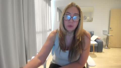 Snapshot of 14risha chatting on 02/16/26, 01:40 14risha online show from 02/16/26, 01:40