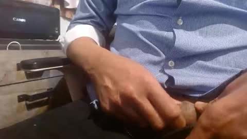 Snapshot of 1511russell chatting on 03/02/26, 09:27 1511russell online show from 03/02/26, 09:27