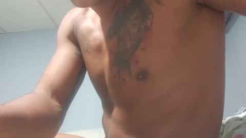 Snapshot of 18cmyoomy chatting on 11/13/25, 01:48 18cmyoomy online show from 11/13/25, 01:48