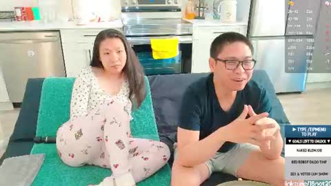 Snapshot of 18not20 chatting on 06/14/26, 02:24 Tong Ralph online show from 06/14/26, 02:24