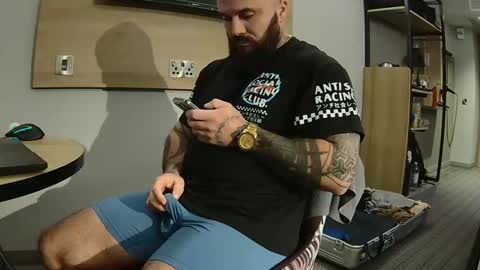 19andre90 online show from 11/16/25, 07:41