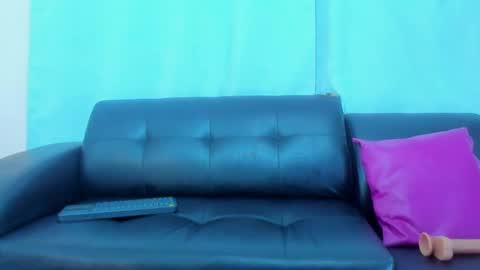 stef read my description online show from 02/16/25, 01:47