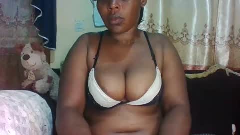 Snapshot of 1_sexybaby chatting on 11/23/25, 06:08 1_sexybaby online show from 11/23/25, 06:08