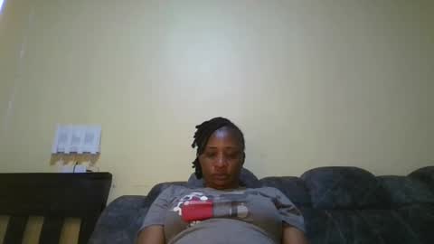 Snapshot of 1_sexylove chatting on 12/22/25, 06:38 1_sexylove online show from 12/22/25, 06:38