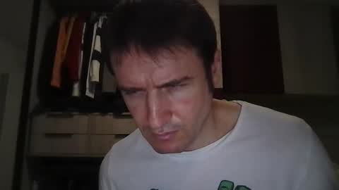 Snapshot of 1addiccionallammor9 chatting on 10/26/25, 11:42 1addiccionallammor9 online show from 10/26/25, 11:42