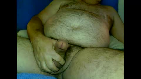 Snapshot of 1avgguy chatting on 12/07/24, 09:00 1AvgGuy online show from 12/07/24, 09:00