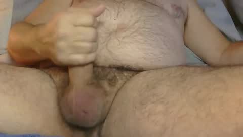 Snapshot of 1avgguy chatting on 12/15/25, 02:54 1AvgGuy online show from 12/15/25, 02:54