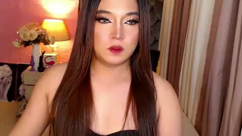 Snapshot of 1bestlover chatting on 03/03/25, 08:43 Ekang online show from 03/03/25, 08:43