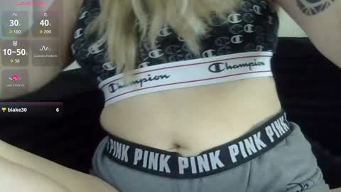 evil queen online show from 04/15/26, 04:14