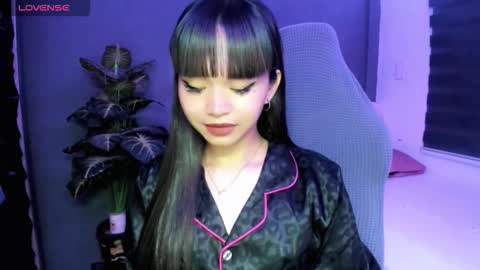 Gabby online show from 10/12/25, 06:29