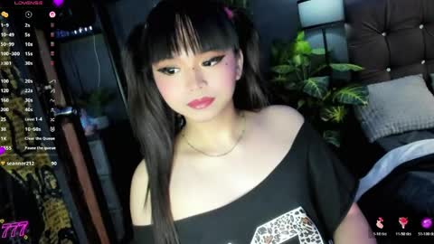 Snapshot of 1hottiegabby chatting on 06/04/26, 01:11 Gabby online show from 06/04/26, 01:11