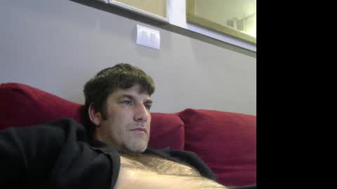 Snapshot of 1italianpassionate chatting on 01/05/25, 09:03 1italianpassionate online show from 01/05/25, 09:03